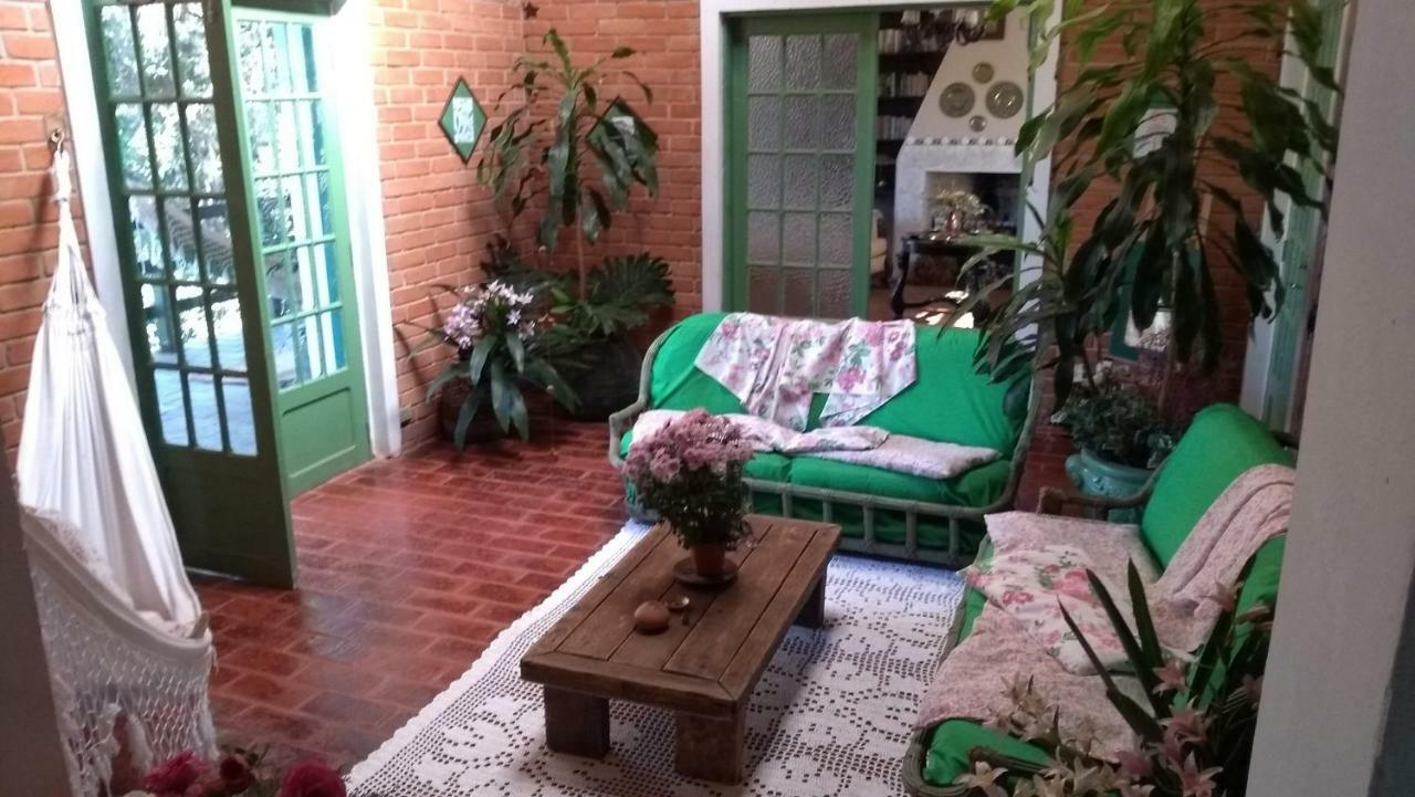 Refugio Pasargada Guest House Mairiporã Buitenkant foto